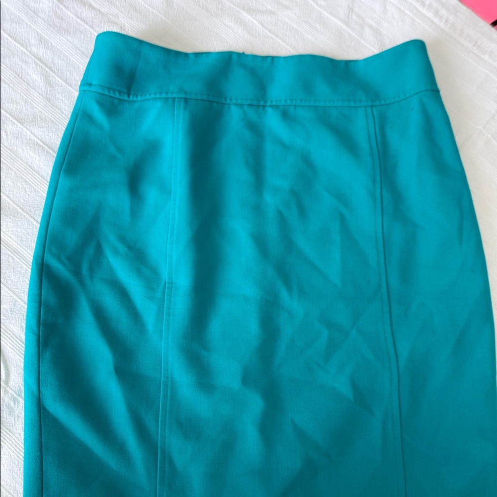 Loft skirt size 2